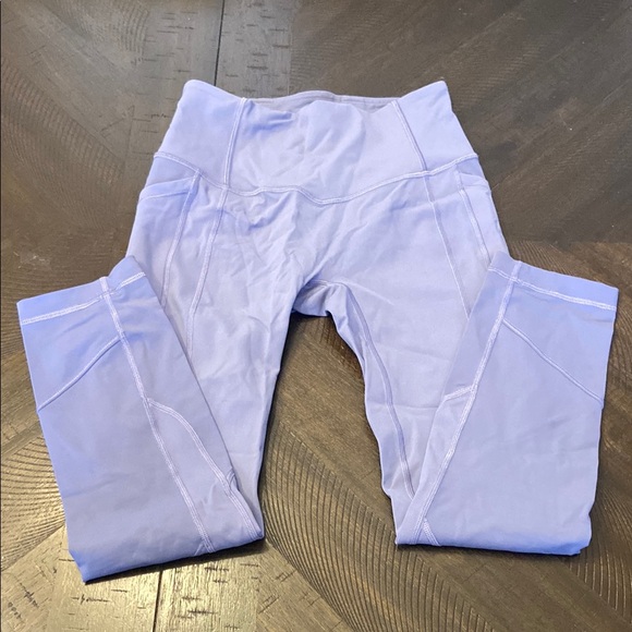 🍋Lululemon All The Right Places Crop🍋 - Picture 3 of 6